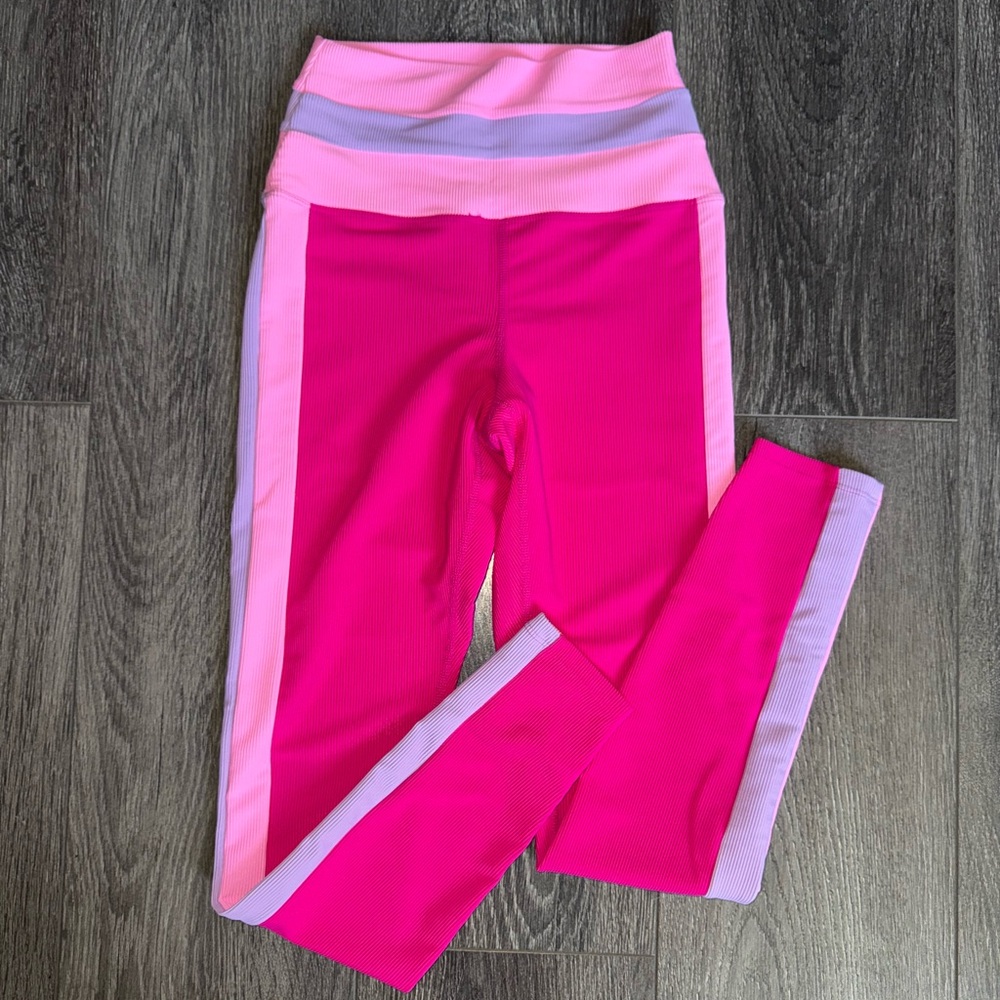 Beach Riot Mariella Legging Raspberry Colorblock